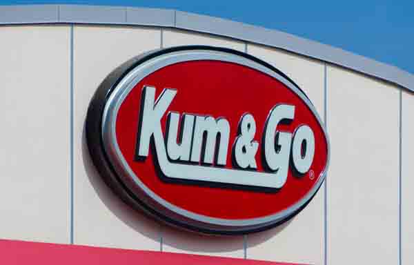 Kum and Go Sign