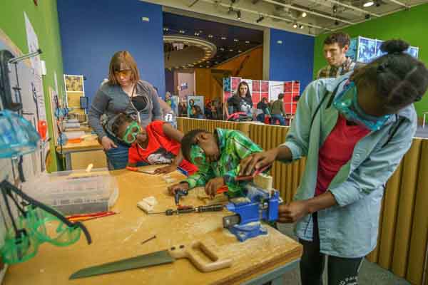 Science Center of Iowa