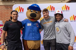 Cubbie with ISU Players